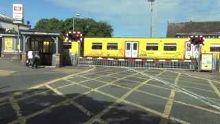 Birkdale Level Crossing [upl. by Ruyle]